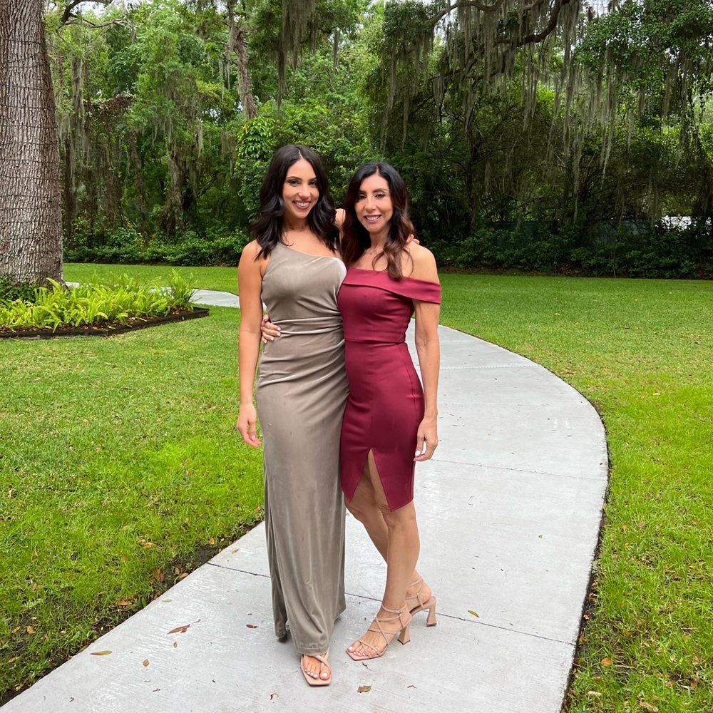 Elegant One-Shoulder Bridesmaid Dress